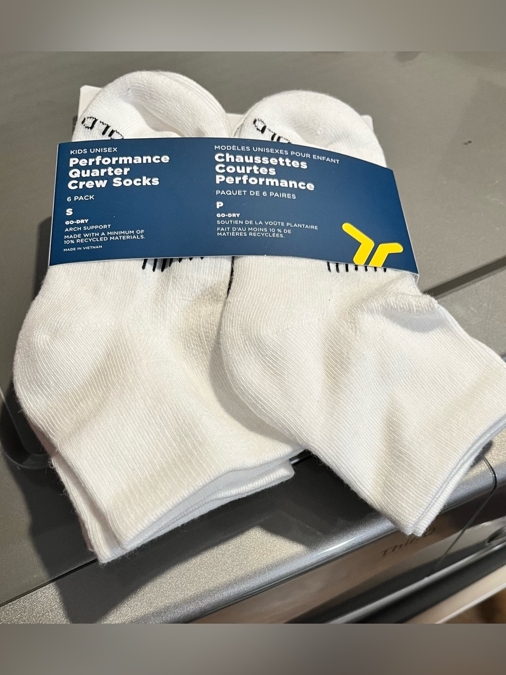 Kids Unisex Performance Quarter Crew Socks - White (6 Pack)